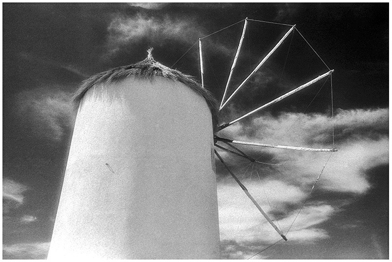 Mykonos-windmill-lsakellariou.jpg