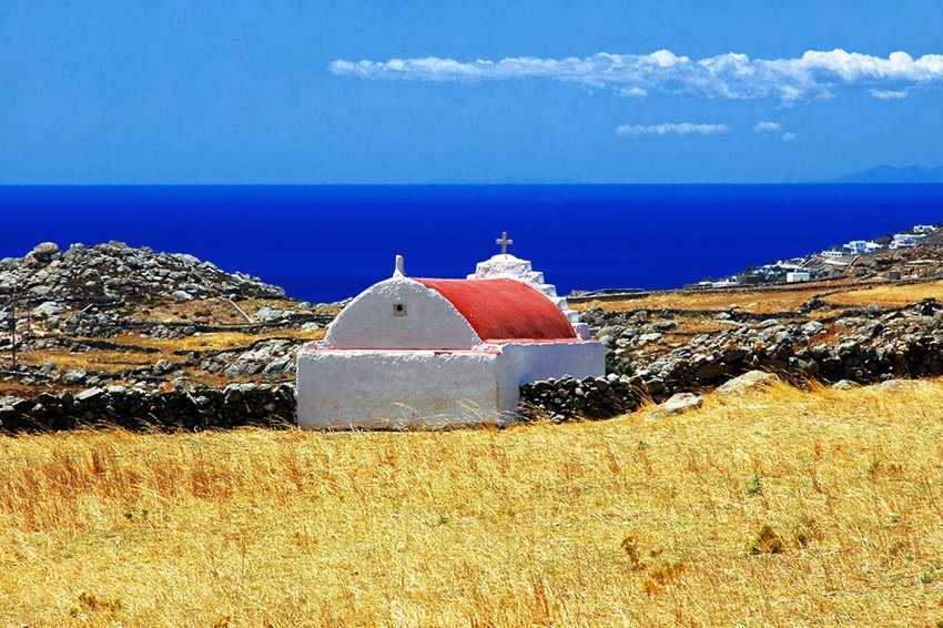 small-temble-at-mykonos.jpg