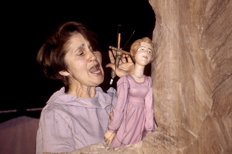 WINDSBACHER-PUPPENTTHEATER-KASPARI-opera-marionetas-2-GERMANY.jpg